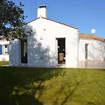 Holiday home Maison Spacieuse Avec Jardin, Proche Foret Et Plage, 3 Chambres, Equipements De Loisirs, Parking Prive - Fr-1-323-435 Saint-Jean-de-Monts