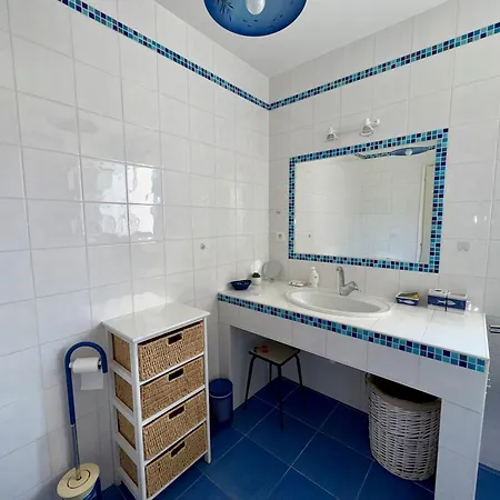 Holiday home Maison Spacieuse Avec Jardin, Proche Foret Et Plage, 3 Chambres, Equipements De Loisirs, Parking Prive - Fr-1-323-435 *