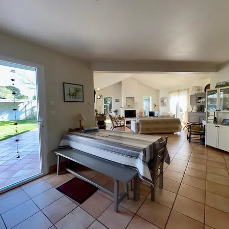 Maison Spacieuse Avec Jardin, Proche Foret Et Plage, 3 Chambres, Equipements De Loisirs, Parking Prive - Fr-1-323-435 Holiday home Saint-Jean-de-Monts
