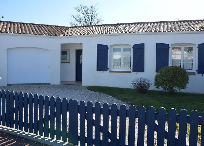 Maison Spacieuse Avec Jardin, Proche Forêt Et Plage, 3 Chambres, équipements De Loisirs, Parking Privé - Fr-1-323-435 Hébergement de vacances